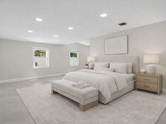 4th image of 7134 San Sebastian Drive