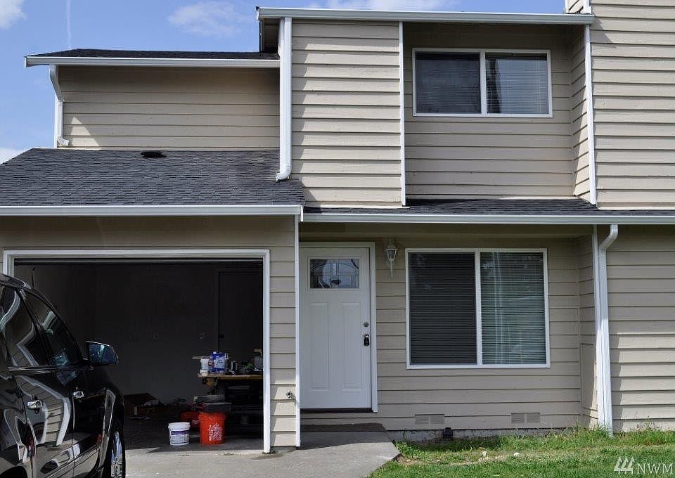 1st image of 315 21st St SE
