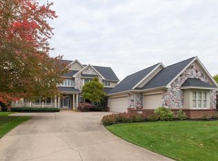 2750 Burnock Dr, Portage, MI 49024