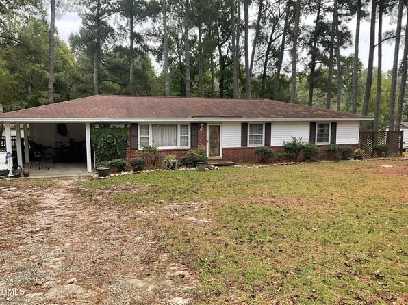 938 S Pleasant Coates Rd, Benson, NC 27504