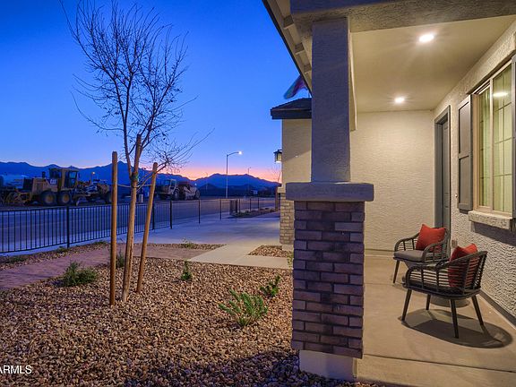 4th image of 5026 W CAPISTRANO Avenue