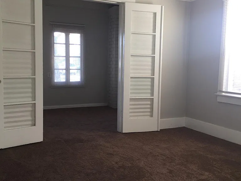 722 W Lynwood St — Photo 13