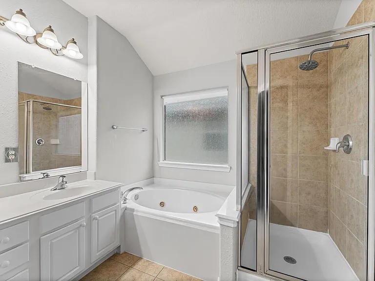 135 S Spinning Wheel Cir — Photo 26