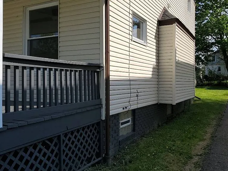 4309 Gifford Ave — Photo 3