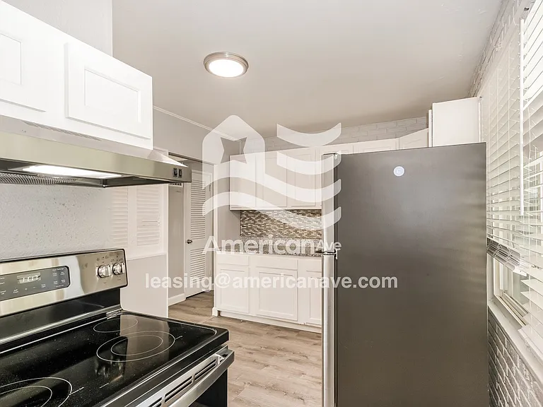 207800_006_kitchen_13823235.jpg