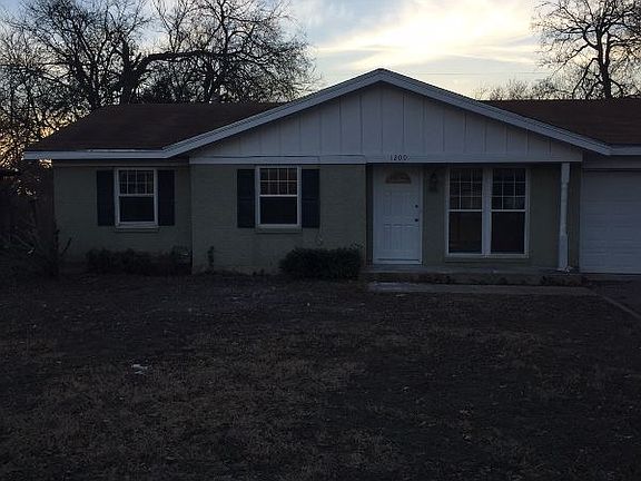 3rd image of 1200 La Porte Dr
