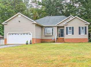 15195 Taylor Rd, Beaverdam, VA 23015