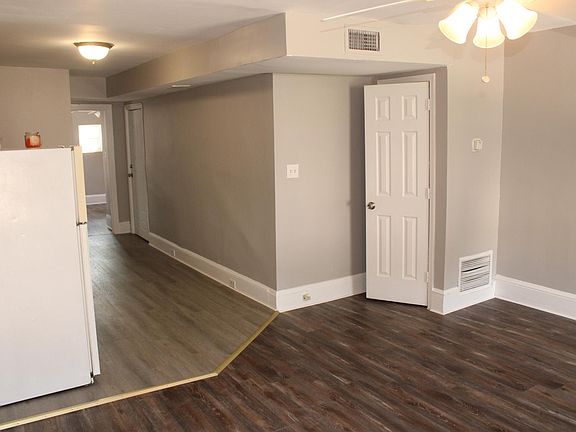 3rd image of 702 N Tatnall St #2