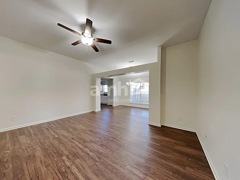 1034 Chase Park Dr — Photo 7