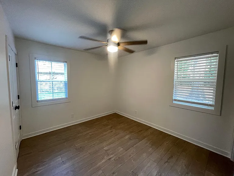 2609 Maple Dr — Photo 5