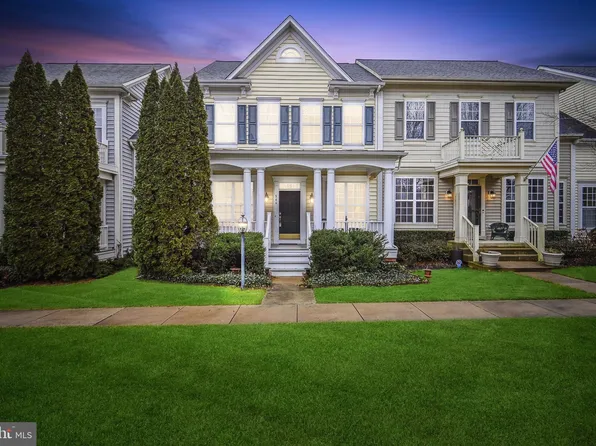 546 Gentlewood Sq, Purcellville, VA 20132