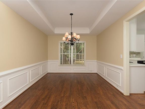 3rd image of 4832 Clay Brooke Dr SE