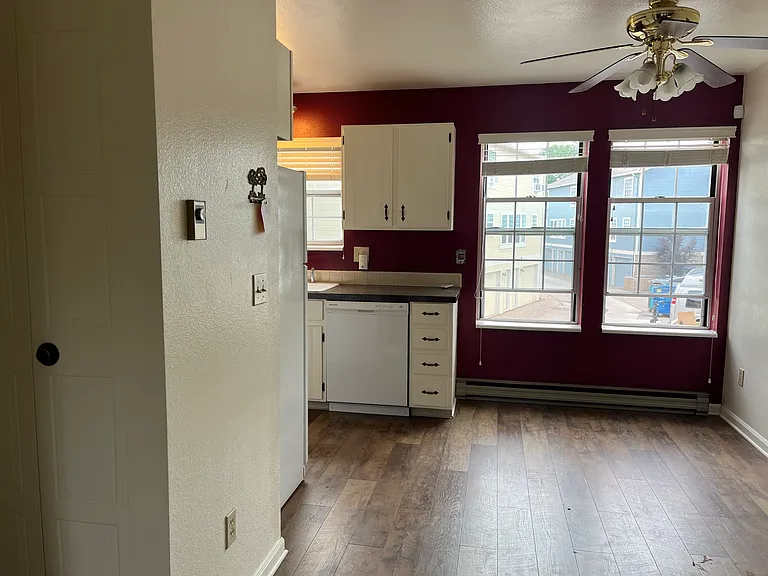 3200 Azalea Dr #E3 — Photo 8