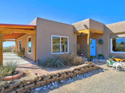 601 Reclining Acres Rd, Corrales, NM, 87048
