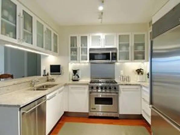 1 Morton Square image 1 of 6