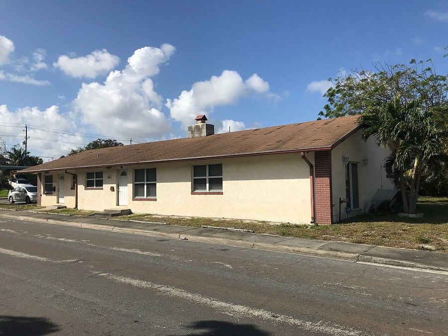 2nd image of 650 S Pine St