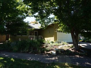 1258 Munson Dr, Ashland, OR 97520