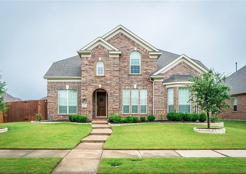 1st image of 2971 McGregor Dr