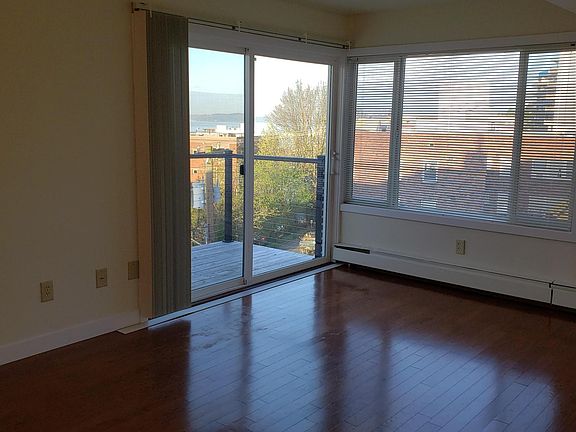 4th image of 800 1st Ave N APT 33