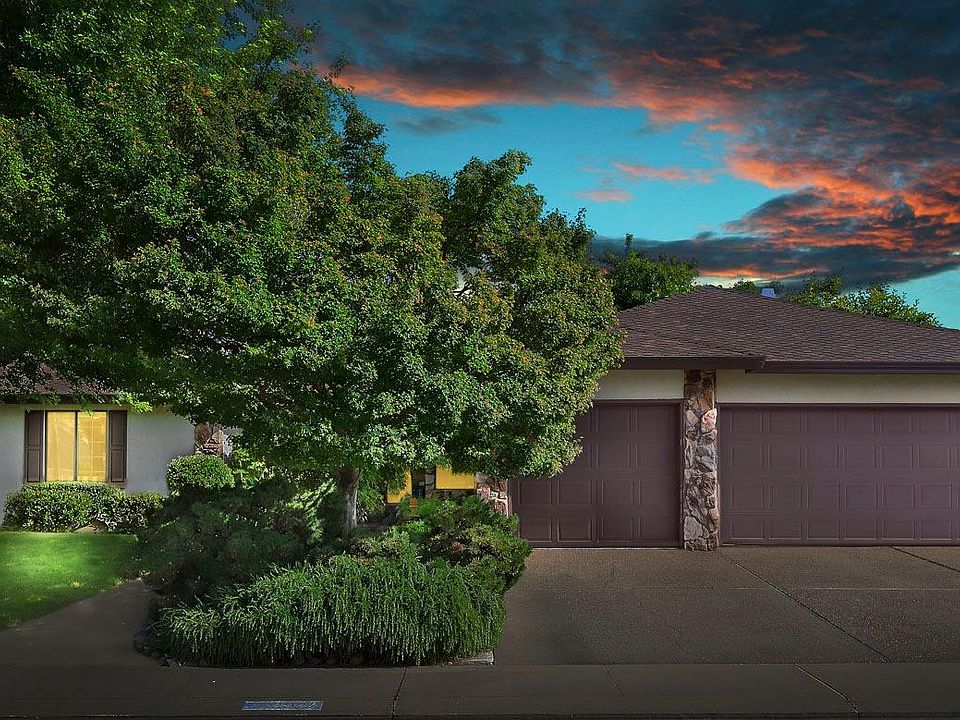 1st image of 2927 Fernwood Dr