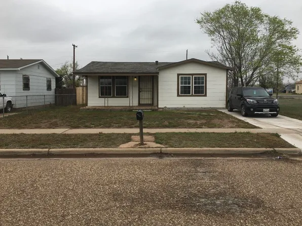 1323 E 16th St, Lubbock, TX 79403