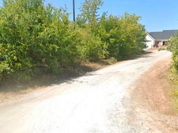 5643 Black Pine Cir, Granbury, TX 76048