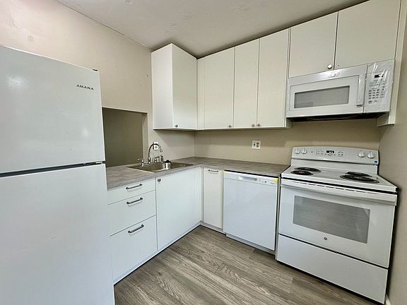 3rd image of 6020 NW 64th Ave APT 207
