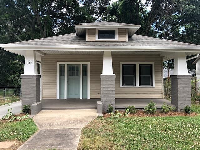 1st image of 817 Green Ave