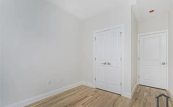 3 bed, $3,400 — Photo 2