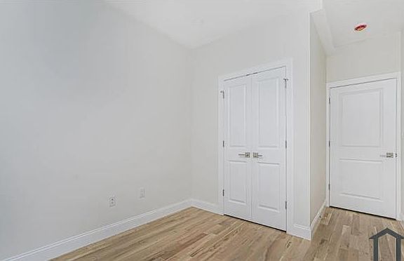2nd image of 674 Arden Ave