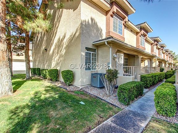 2nd image of 920 Nevada Sky St