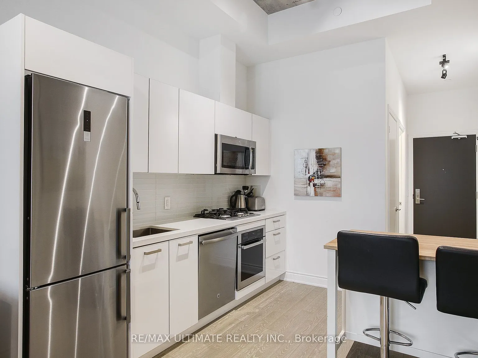 1 bed, $2,700 — Photo 3