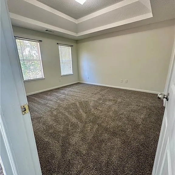 3635 Spring Mesa Dr — Photo 4