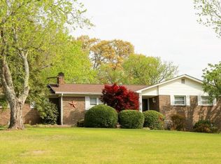 1183 Wesley Rd, Lenoir City, TN 37772