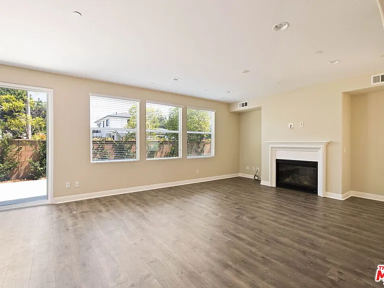 5929 Spelthorne Ln — Photo 6