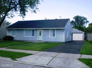 26255 Arlington St, Roseville, MI 48066