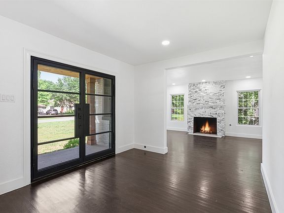 5th image of 1407 Tranquilla Dr
