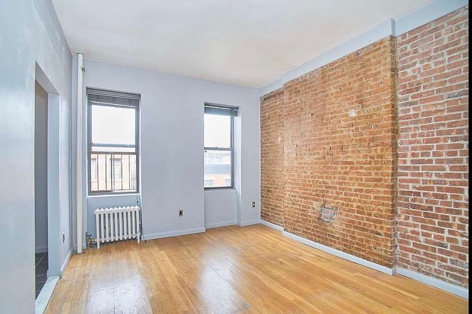 1st image of 260 W 15th St APT 5F