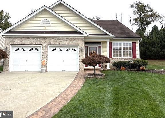 2nd image of 43 Caserta Dr