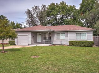 8929 E Oklahoma St, Tulsa, OK 74115