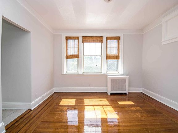 2nd image of 2315 97th St #1