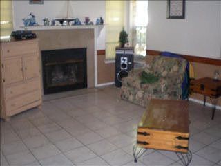 2nd image of 905 Wickfield Ln