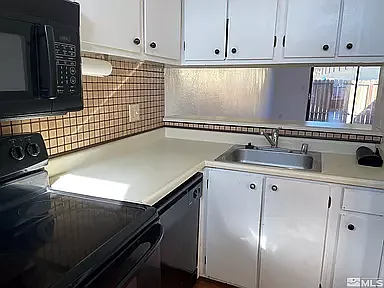 859 Nutmeg Pl #3 — Photo 21