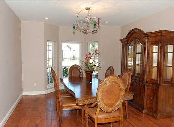 5th image of 1260 Ceylon Dr