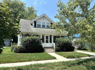 954 11th St, Beloit, WI 53511