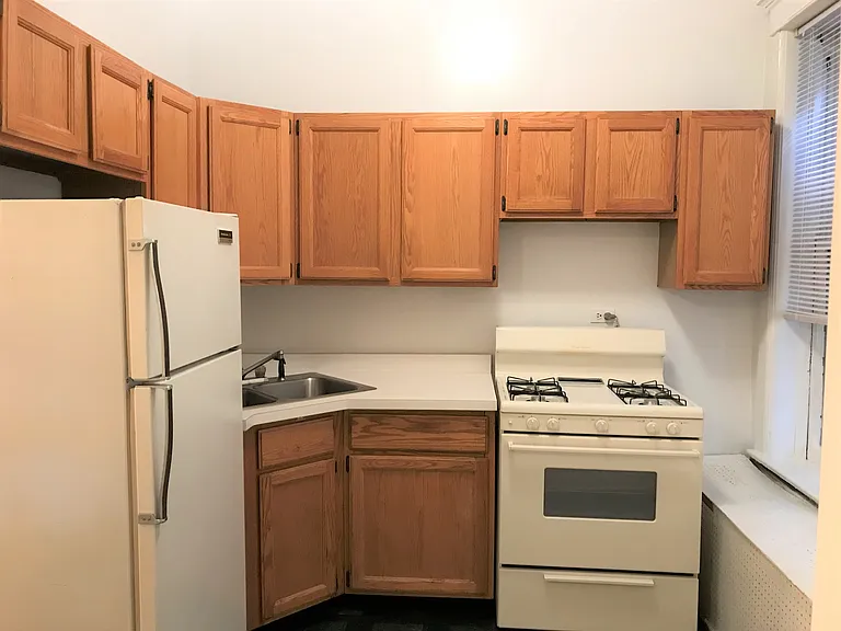 3606 N Racine Ave #2N — Photo 4