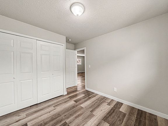 5th image of 2115 Preuss Rd APT D