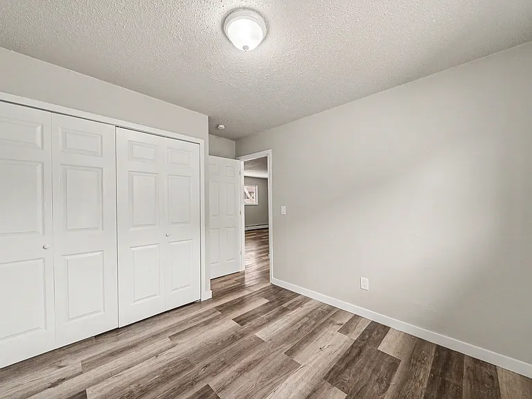 2115 Preuss Rd #D — Photo 5