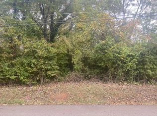 3812 Skyline Dr, Knoxville, TN 37914