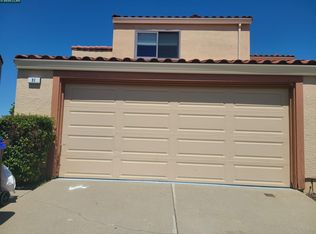 31 Sapphire Ct, Hercules, CA 94547